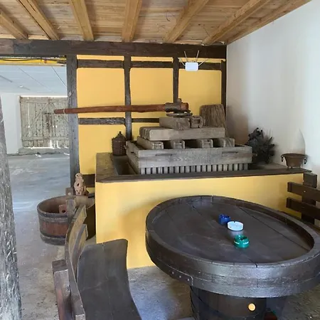 Maison A Colombage De 1602 Wintzenheim